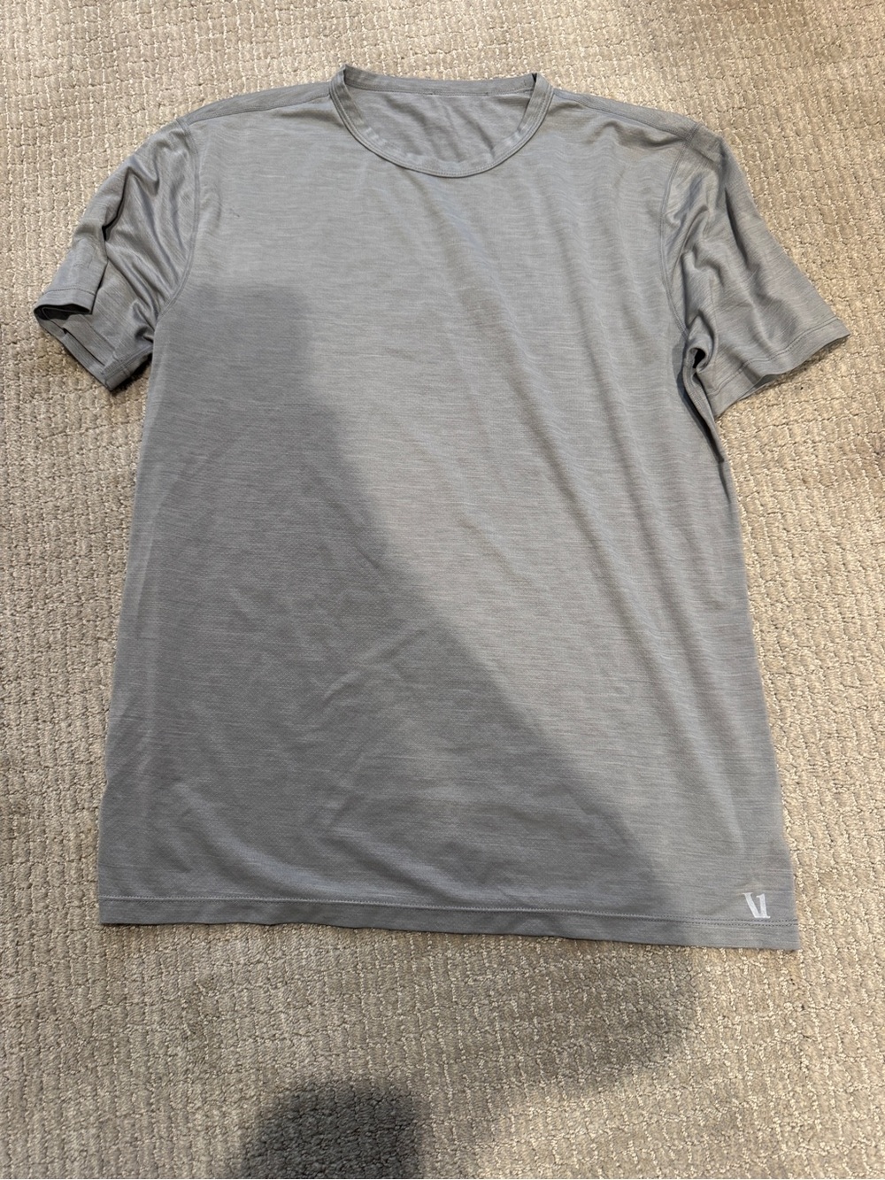 Viori men’s workout shirt